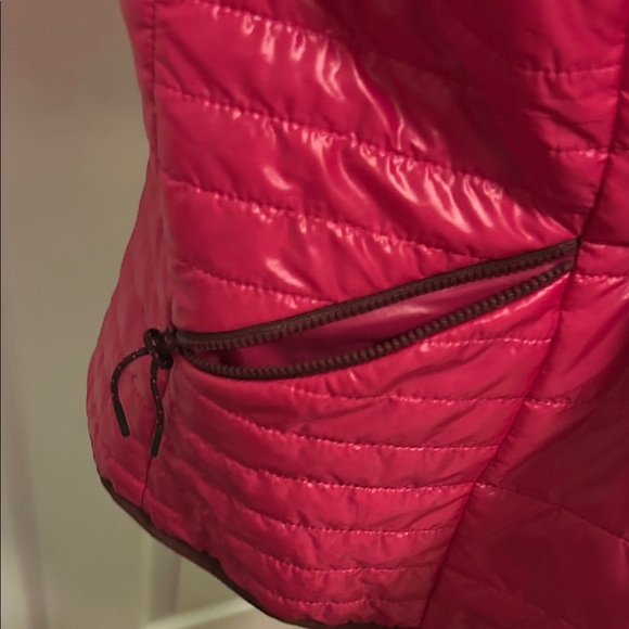 Talbots Quilted Vest medium A - Picture 3 of 7